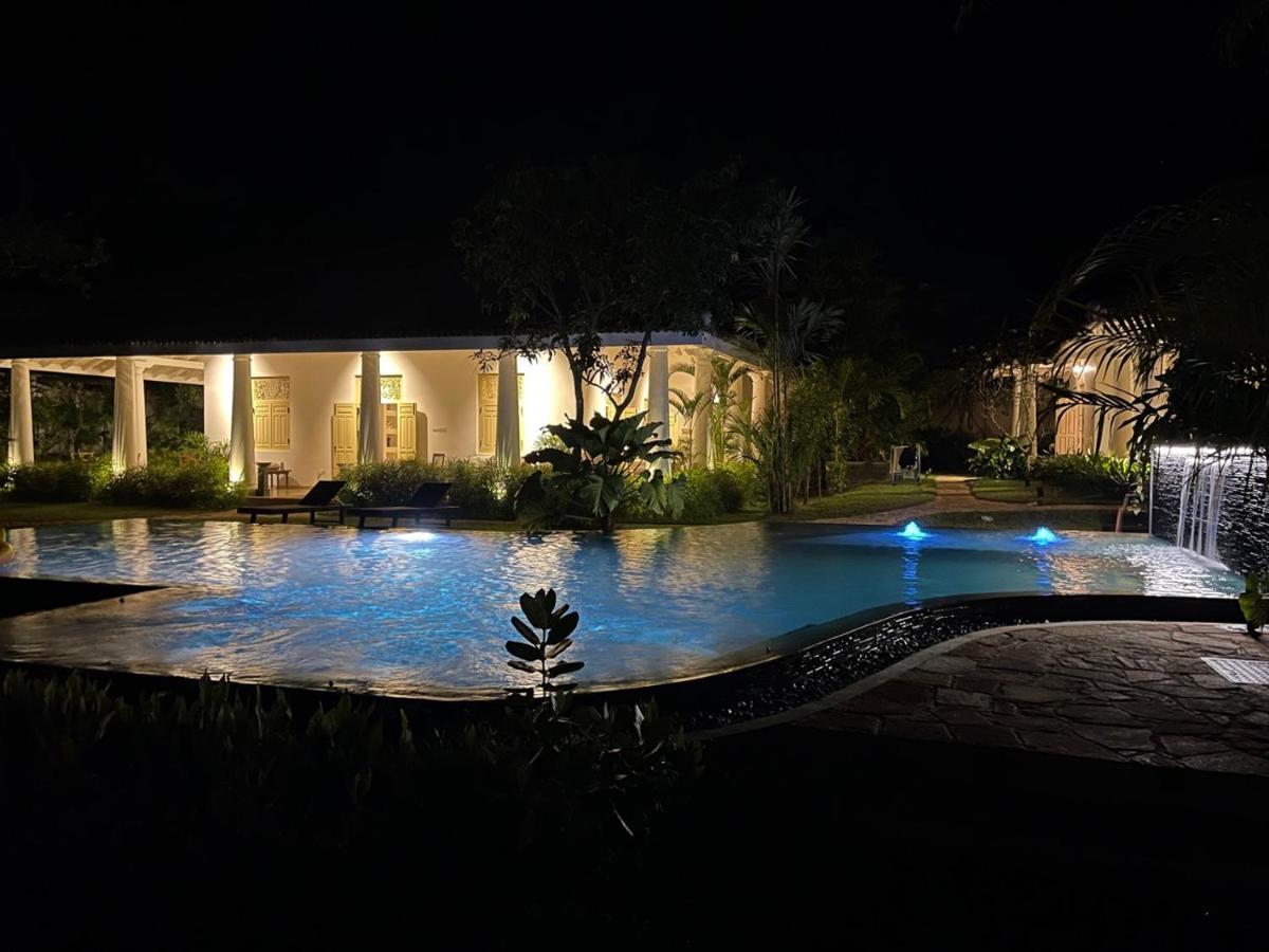 Claire Villa By Younger Villas & Resorts 阿杭格默 外观 照片