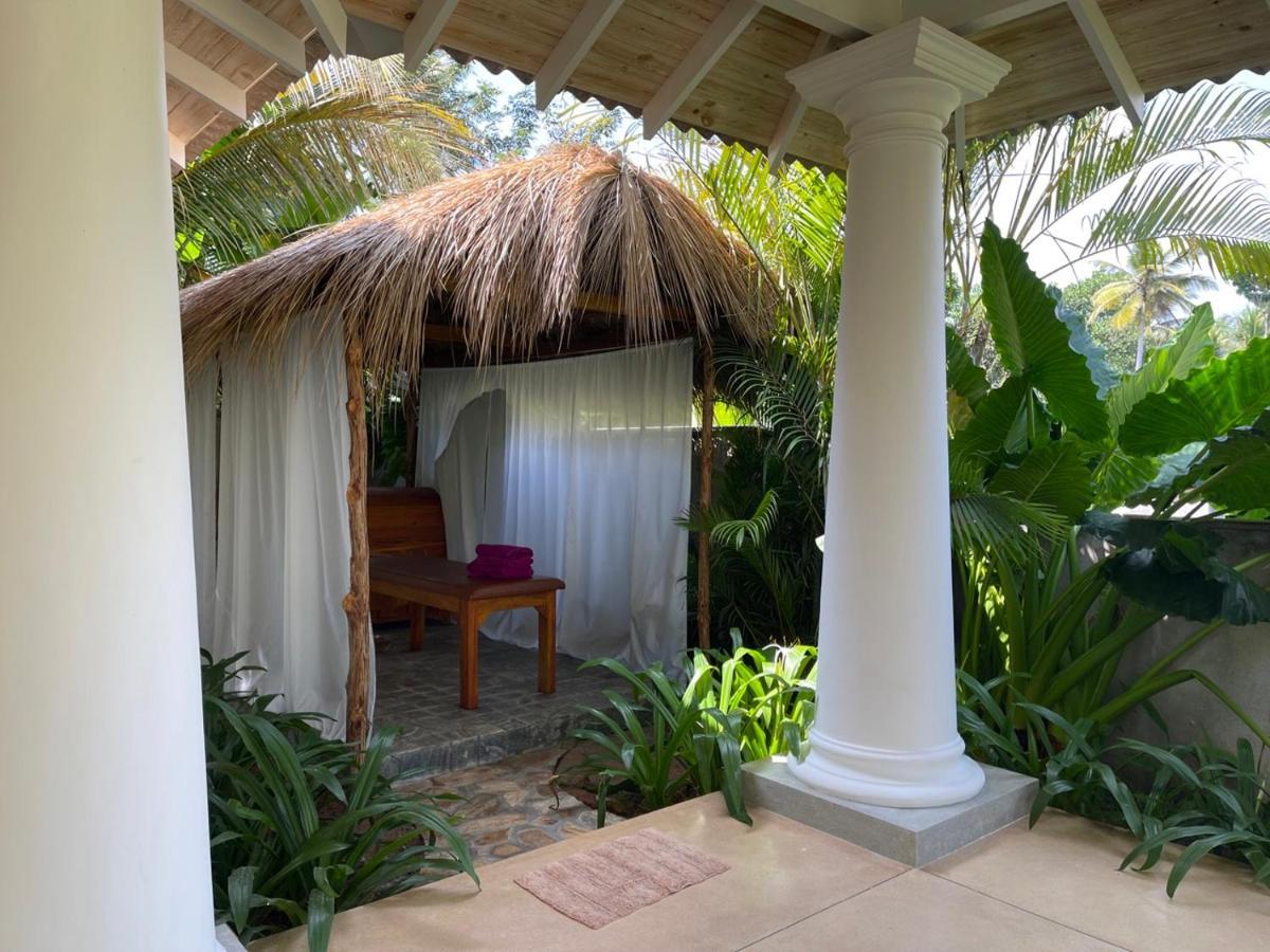 Claire Villa By Younger Villas & Resorts 阿杭格默 外观 照片