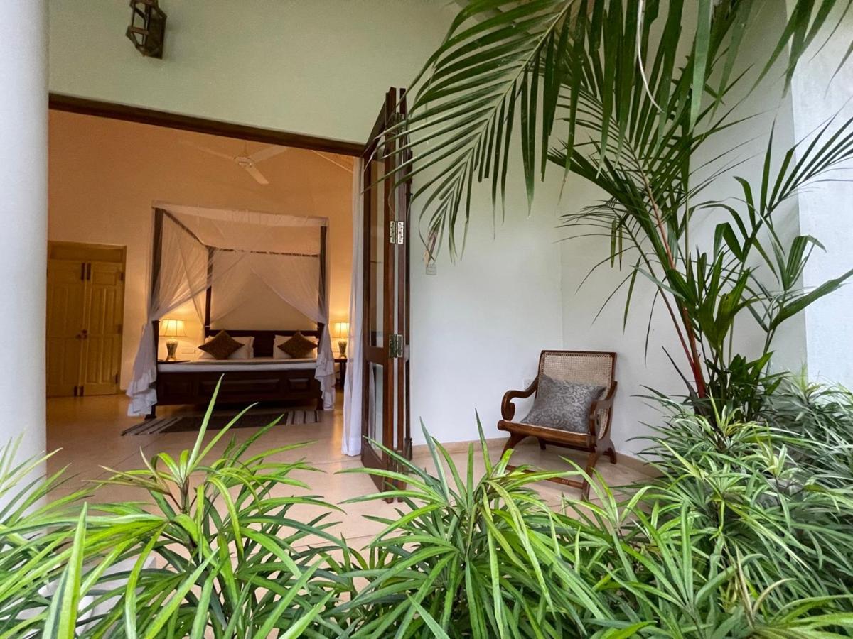 Claire Villa By Younger Villas & Resorts 阿杭格默 外观 照片